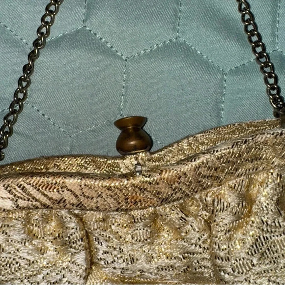 Vintage Metallic Gold Tapestry Evening Bag Purse Clutch Chain Clasp - Picture 4 of 9